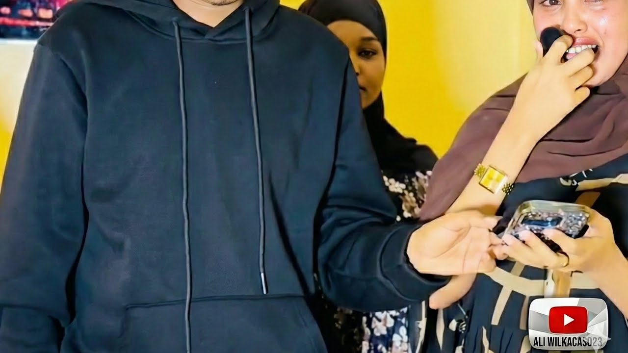Exkedha ayay rabti inay socishito balse maxa dacay daawo ilaa iyo dhamaadka 