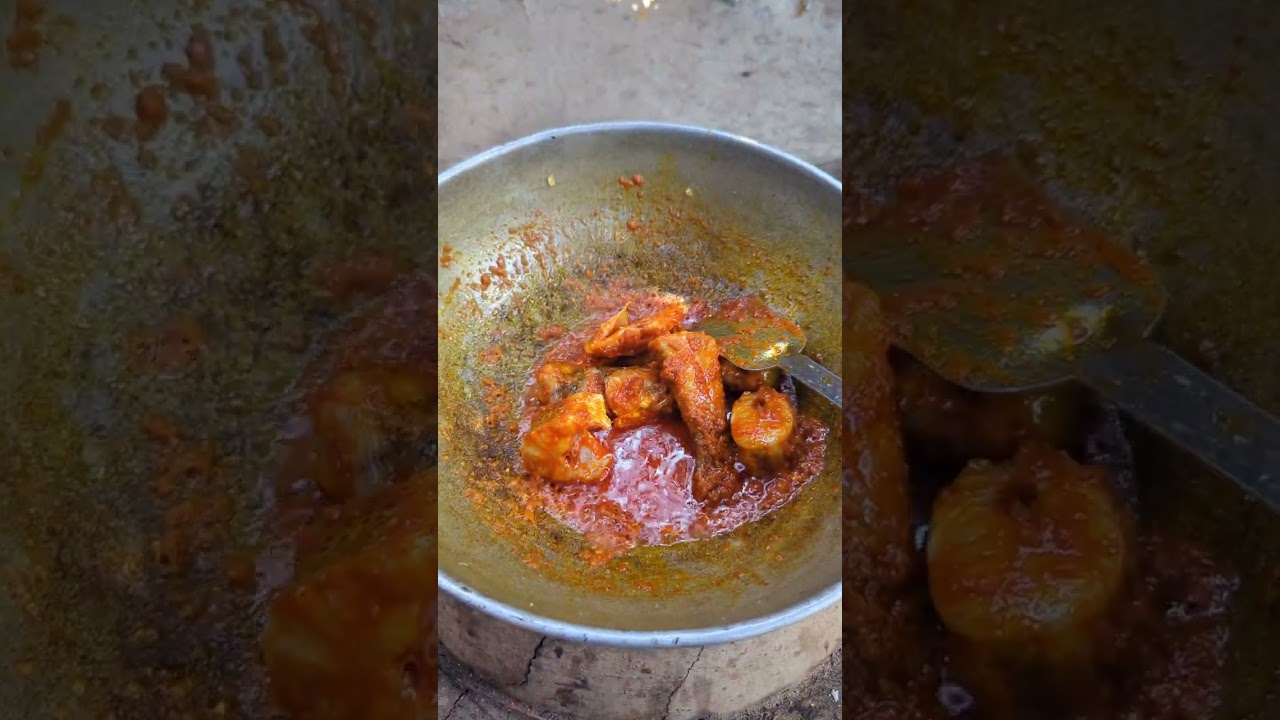 আমাদের গাছের দেশি শিম দিয়া শউল মাছ ভাজি  
