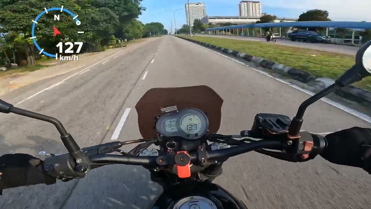 leoncino 500 with Akrapovic exhaust sound