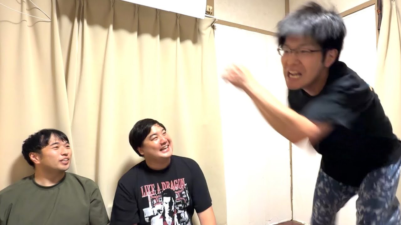 チー牛、初めてのジェスチャー