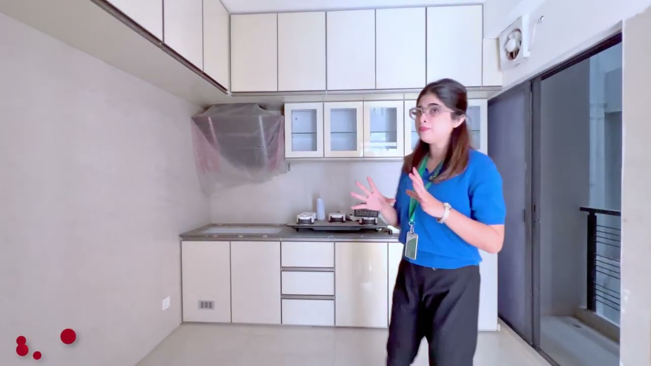 Luxurious 2,500 Sqft Semi-Furnished Apartment for Rent | Bashundhara R/A