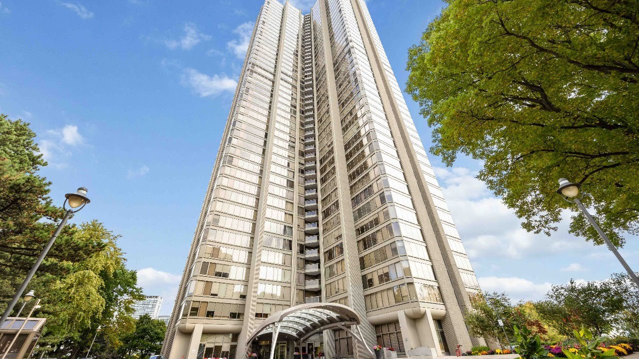 2045 Lake Shore Blvd W Suite 2904, Etobicoke, ON