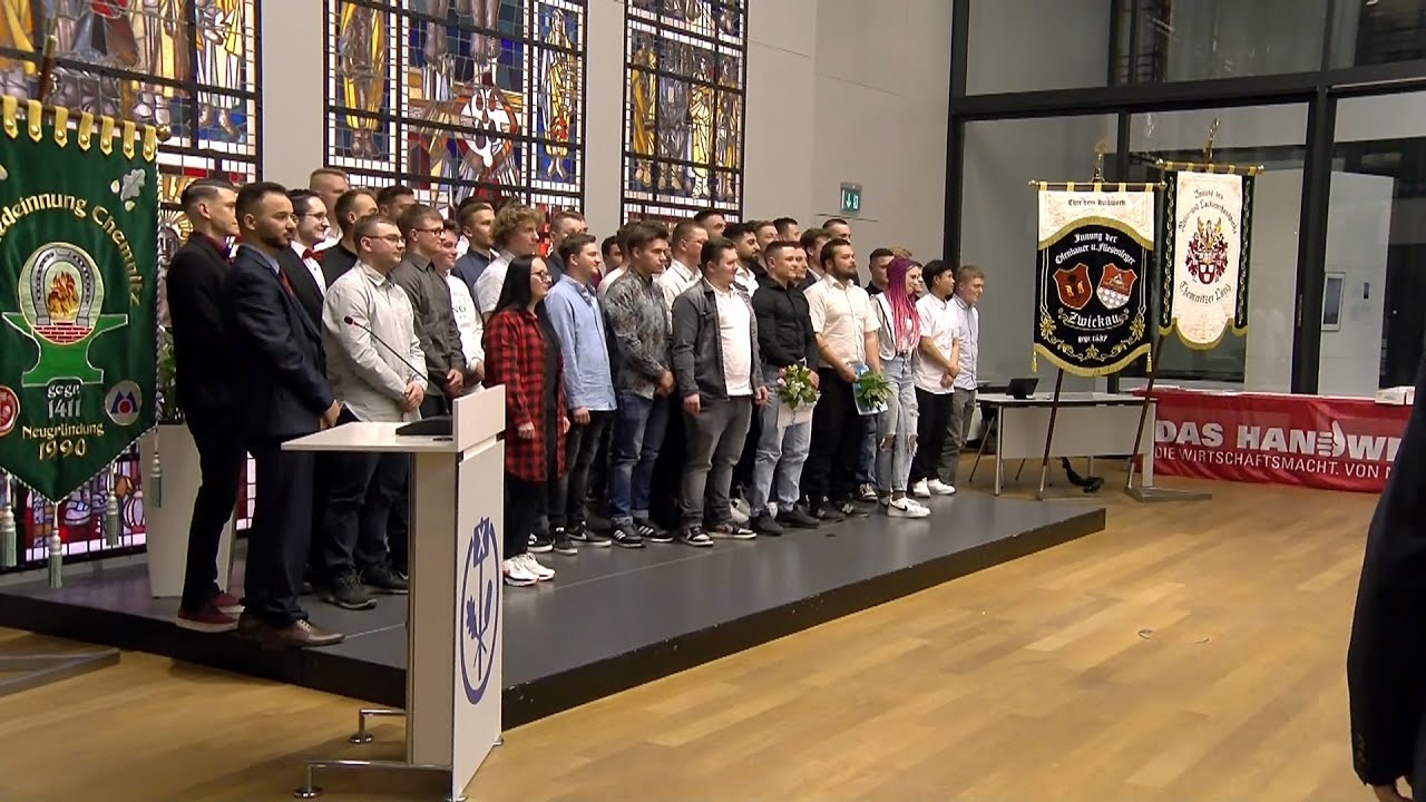 Gesellenbriefe feierlich übergeben