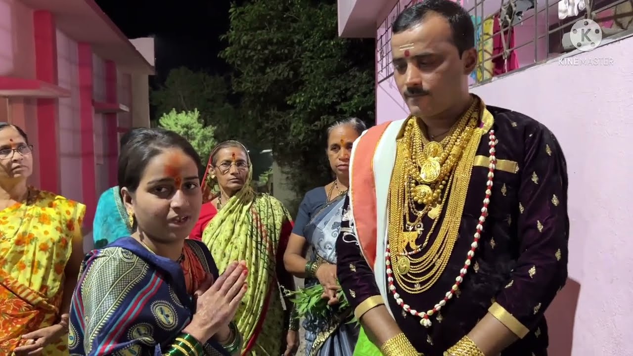 ॥ओम काळेश्वरी॥ गुरूवर्य उमेश पप्पा तागुंदे आज दत्ता तनपुरे रा. मांडवी यांचा घरी आनंदाची आरती