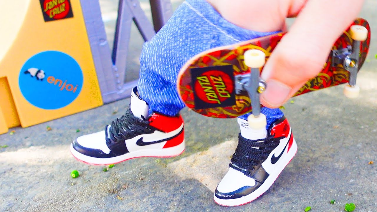 Finger Skateboard | Recovery from broken leg | Finger Skateboarding at Tech Deck Skatepark | Ramp