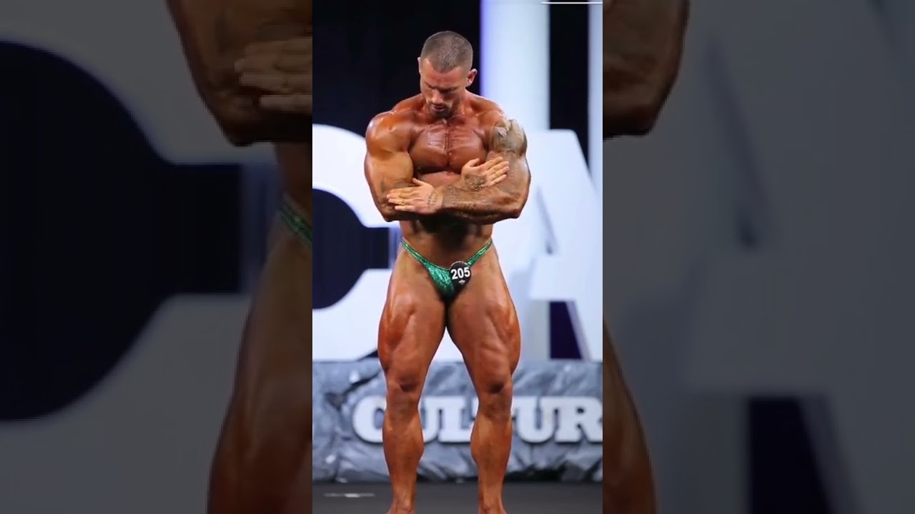 PCA BRITISH CHAMPIONSHIPS 2022 Pro Bodybuilding Region Barrios Rodriguez Posing