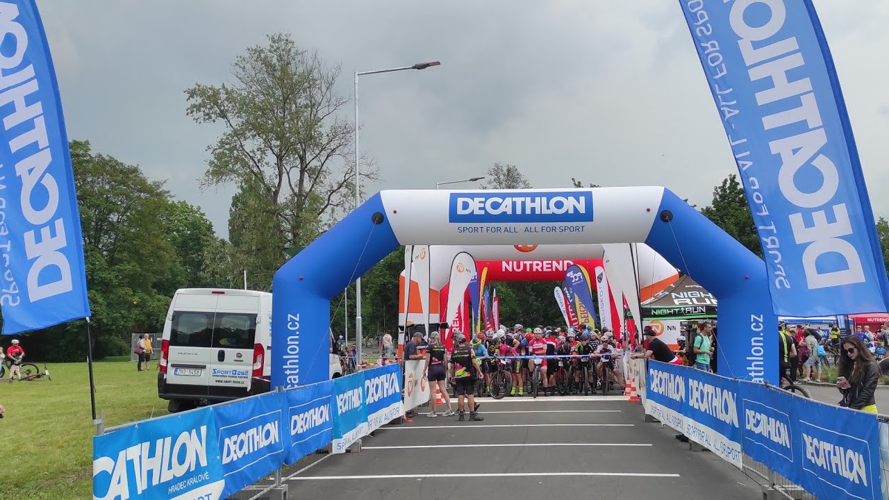 CYKLOMARATON DECATHLON HRADEC KR&Aacute;LOV&Eacute; 2024 (CEL&Aacute; TRAŤ 30 KM)