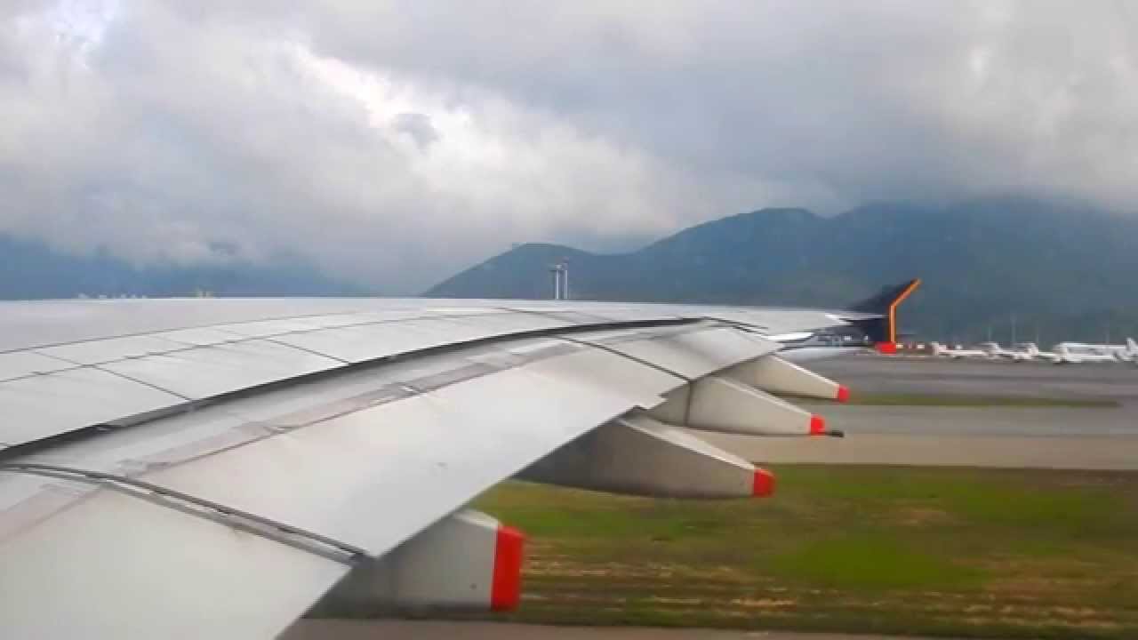 Singapore Airlines Airbus A380 9V-SKD landing at Hong Kong