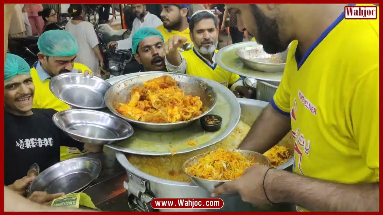 Late Night Food Vibes In RAMADAN | Ghousia Nalli Biryani Karachi | Street Food PK | WAHJOC Food