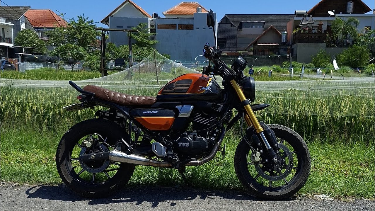 Pojok Garasi 1 | TVS Ronin Scrambler