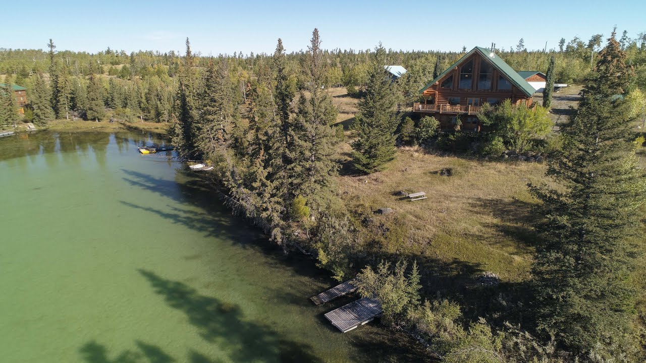 SOLD -Majestic Lakeside Log home on 1.49 acres, Big Bar Lake, Clinton BC