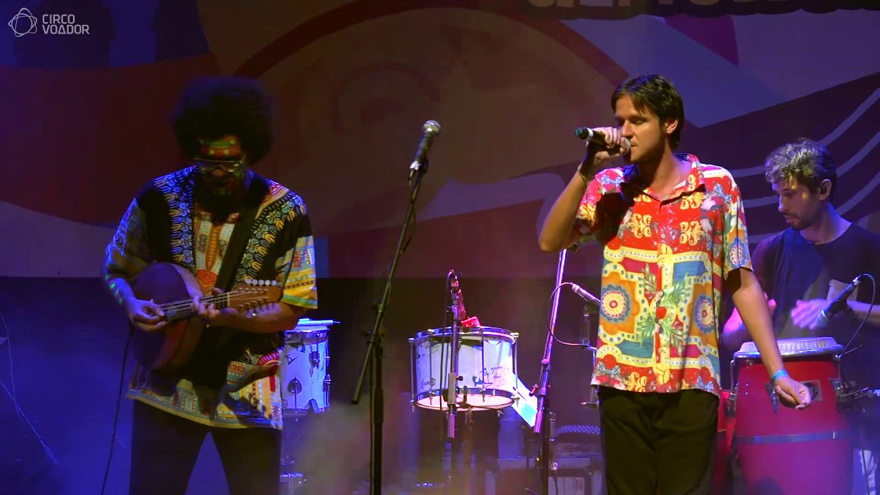 Hamilton de Holanda e o Baile do Almeidinha + Rubel :: Mantra :: Circo Voador