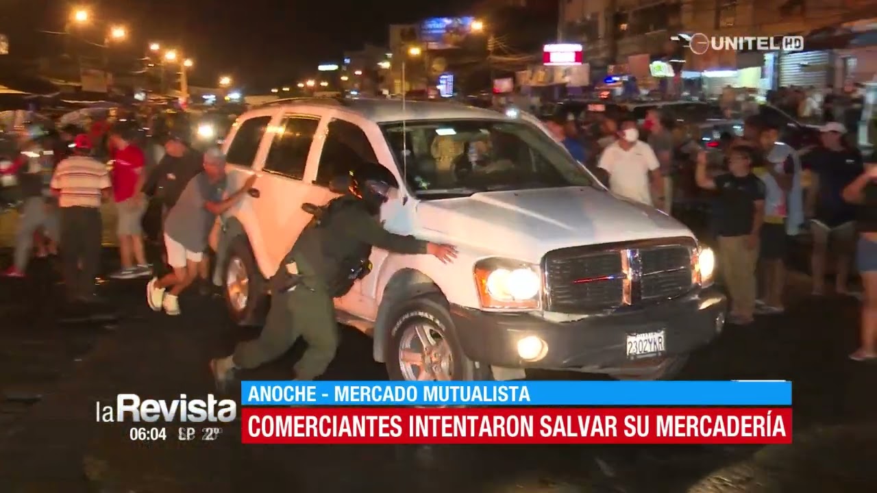 Más de cinco horas de incendio consumió puestos y mercadería en el mercado Mutualista