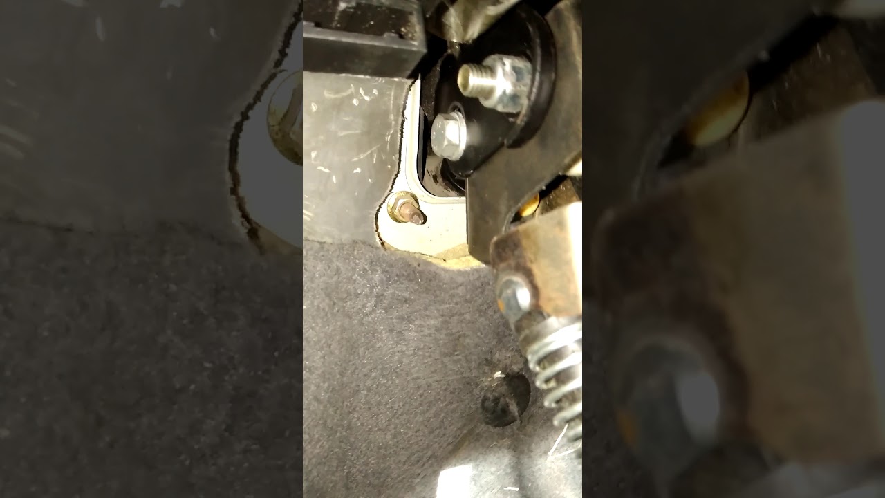 Citroen Berlingo cambio de traba pedal embrague parte 1