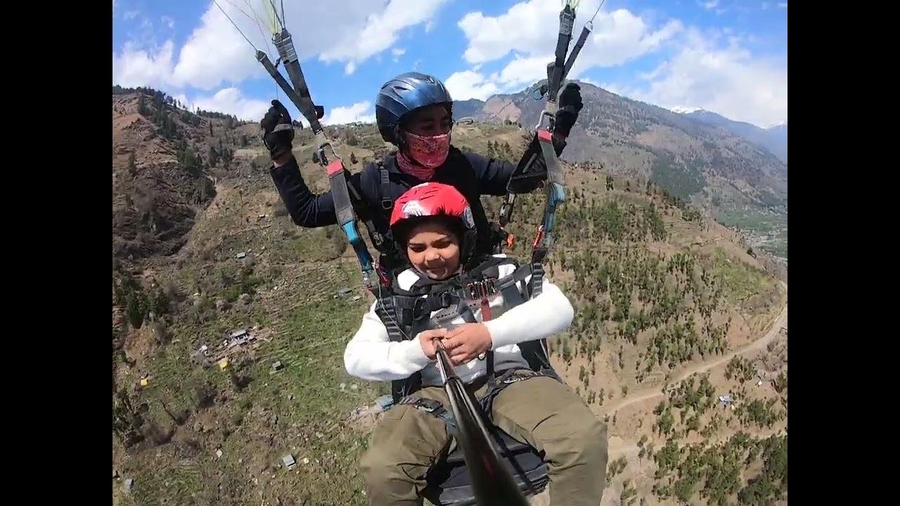 कैमरा ऑन है भईया 😋😋