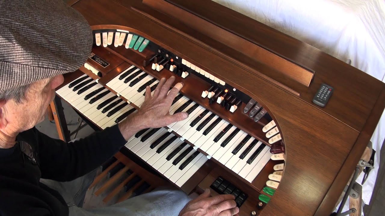 GULBRANSEN ORGAN 3218W DEMO