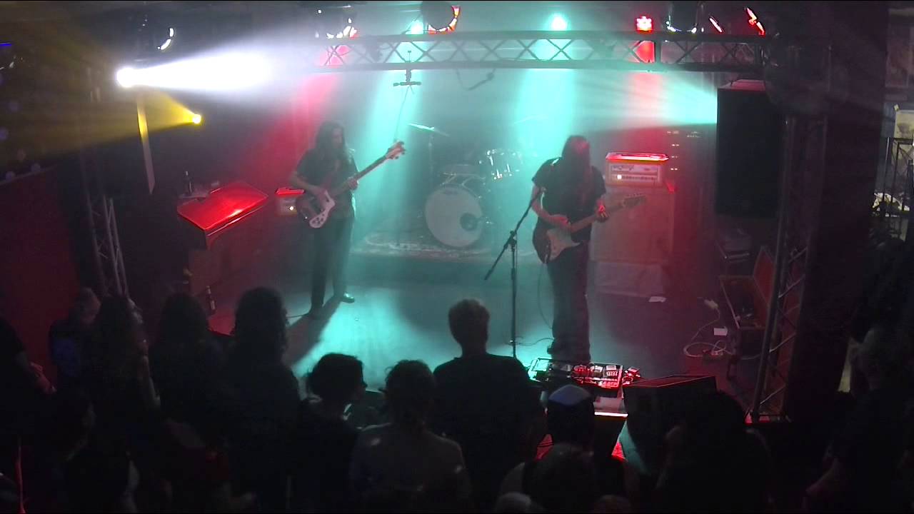 Radio Moscow Rancho Tehama Airport live @ KuBa Jena