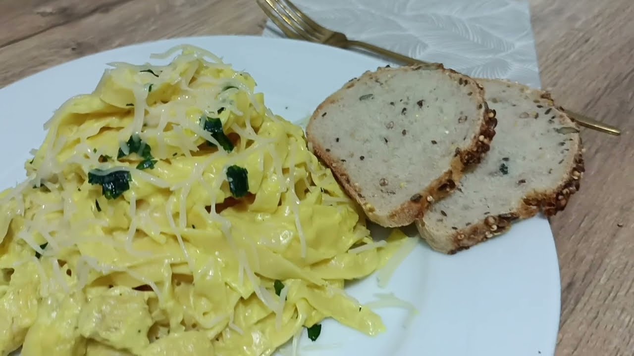 مقرونة بالكريم فريش والسكالوب   بنة على بنة 🍝pâte blanche avec  crèmes fraîche #vlog