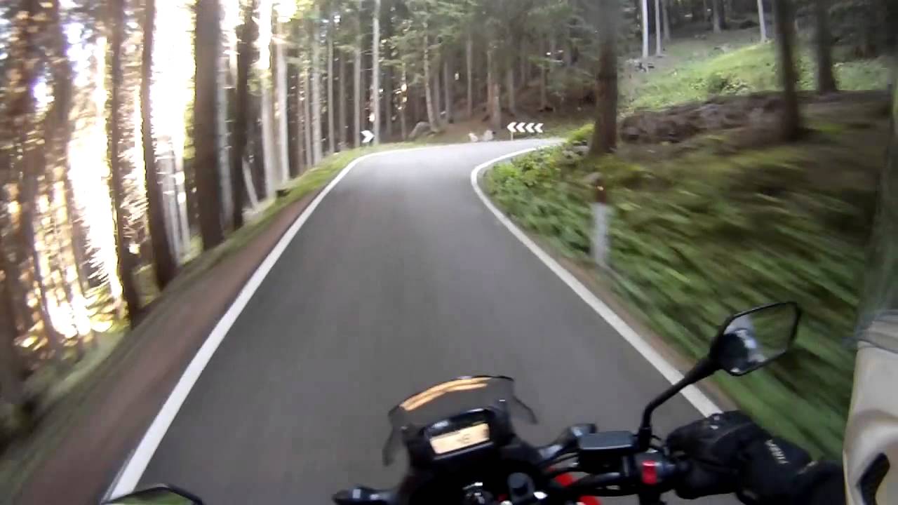 Honda NC 700 X VS Triumph Speed Triple
