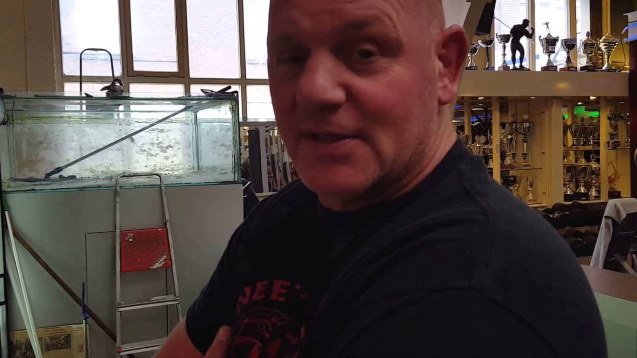 HARDCORE GYM AUDIT at Kneets Gym - GymKnowledge NL keurmerk
