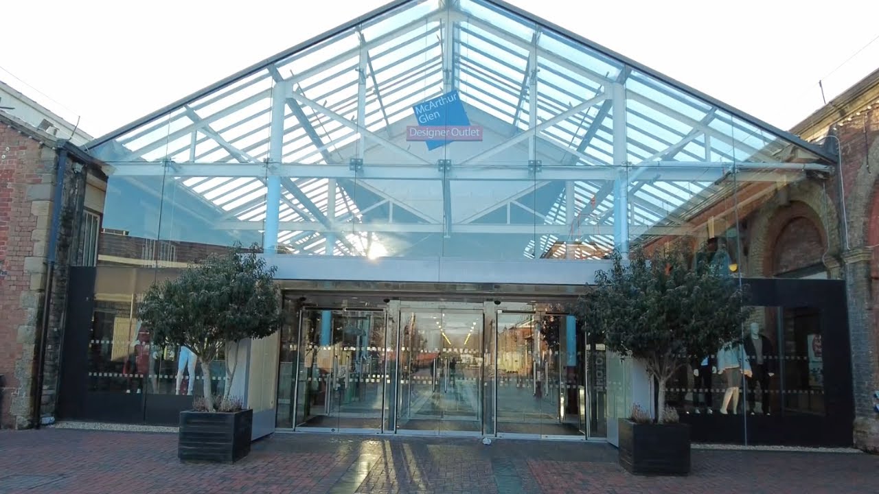 McArthurGlen Designer Outlet Swindon | Walking Tour Inside | January 2023