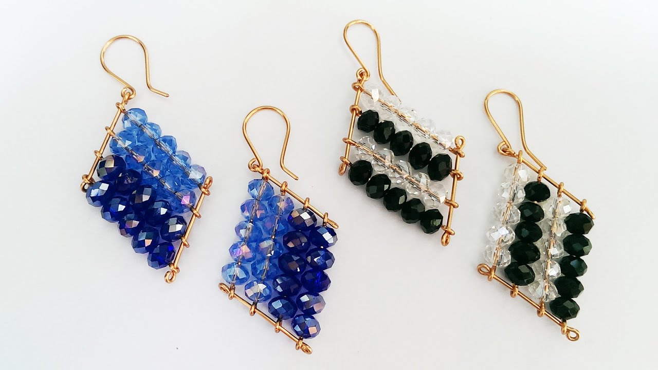Simple rhombus shaped earring with crystal beads 379
