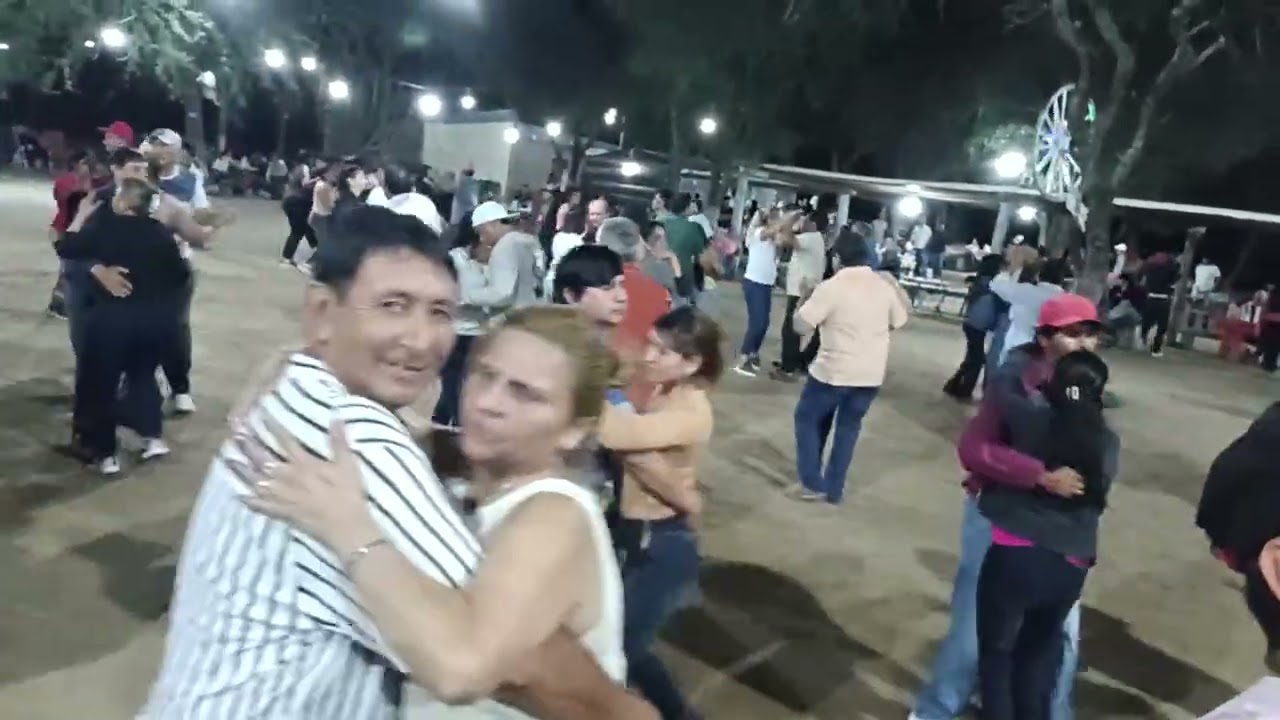 abel cardozo en el rincón de coco quimili 