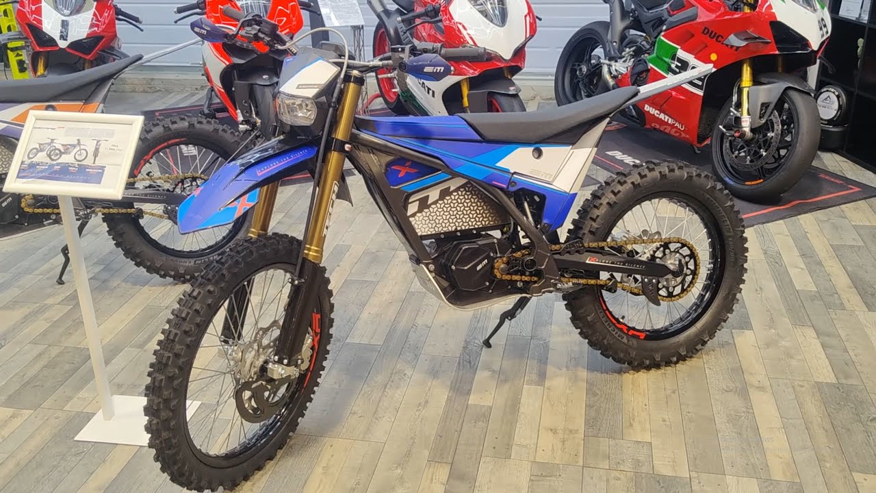 Electric Motion Escape XR Limited / WALK AROUND / PRESENTATION