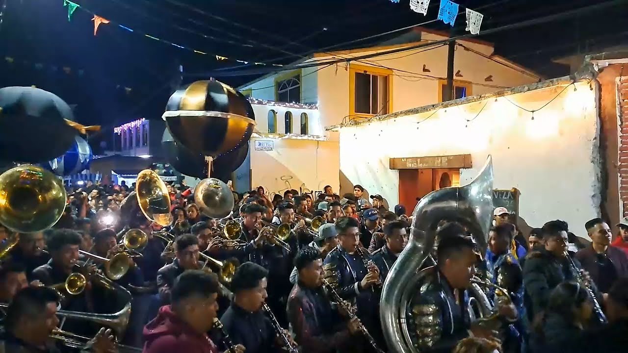 PACHANGA MUERTERA BANDA AIRES DEL PACIFICO/CALENDA DE SOLEDAD ETLA