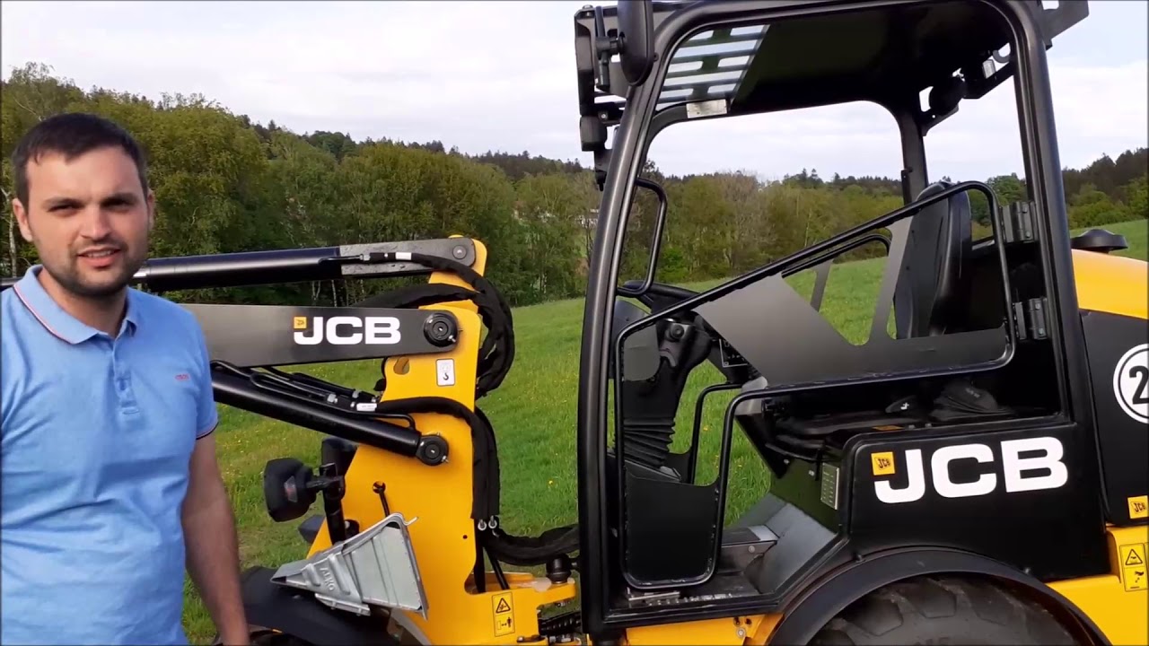 Schauer Land- & Gartentechnik GmbH - JCB 403 Agri