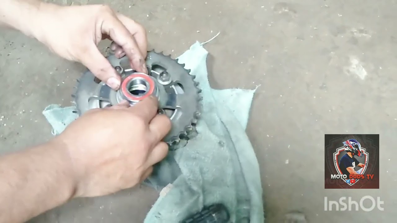 HOW EASY TO REPLACE SPROCKET BEARING / TMX SUPREMO 150
