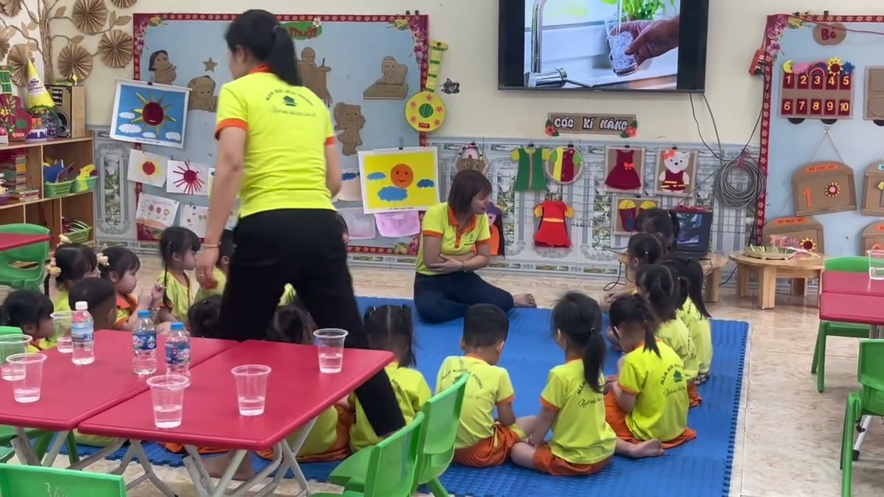 Bé khám phá về nước mẫu giáo 3-4 tuổi (5E)