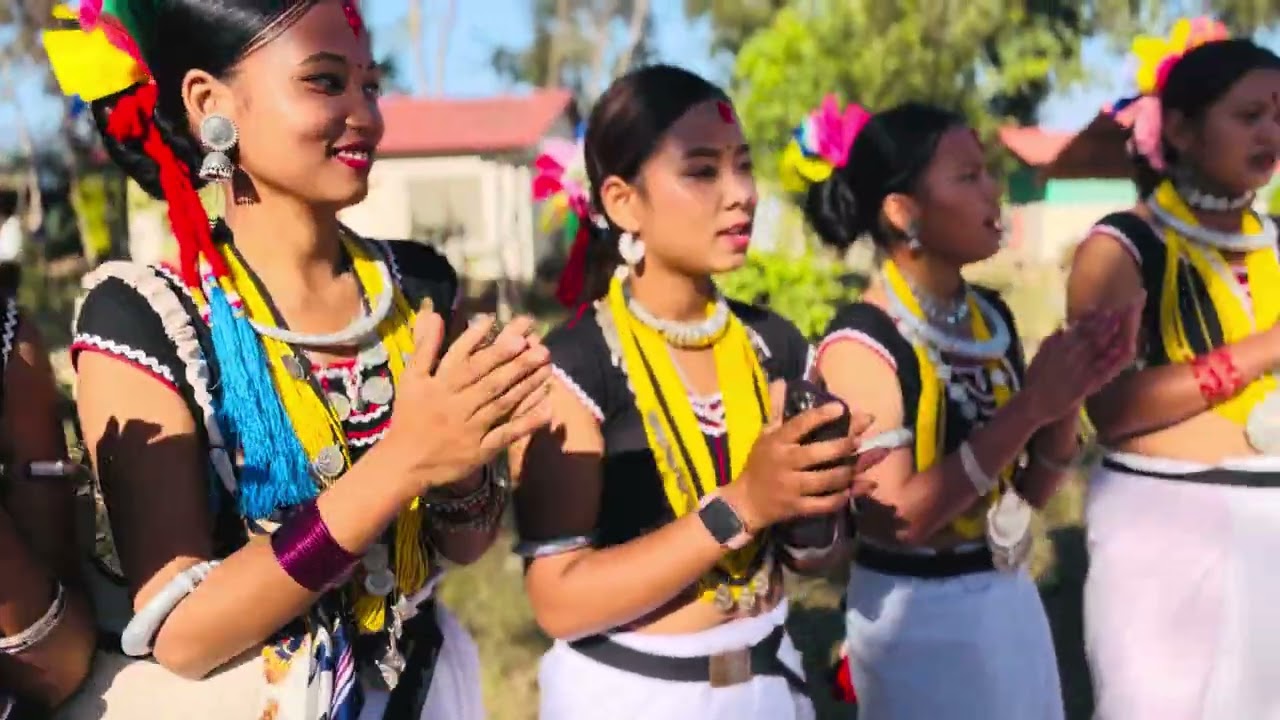 Tharu Mahoteya Nach थारू महोत्या नाच।