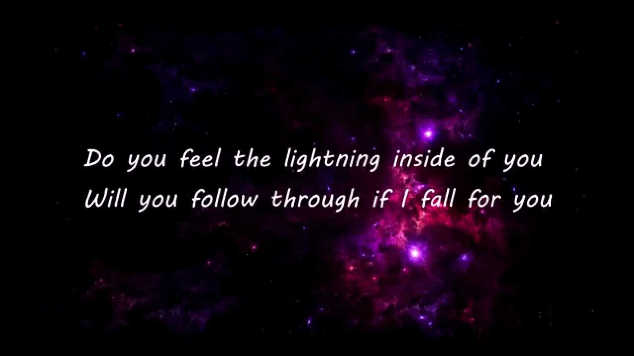 Martin Garrix feat. Usher - Don't Look Down (Lyrics)