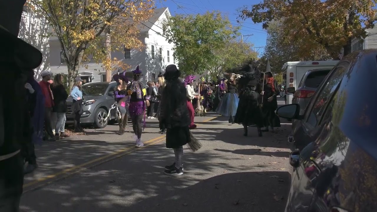 The Wickford Witch Parade