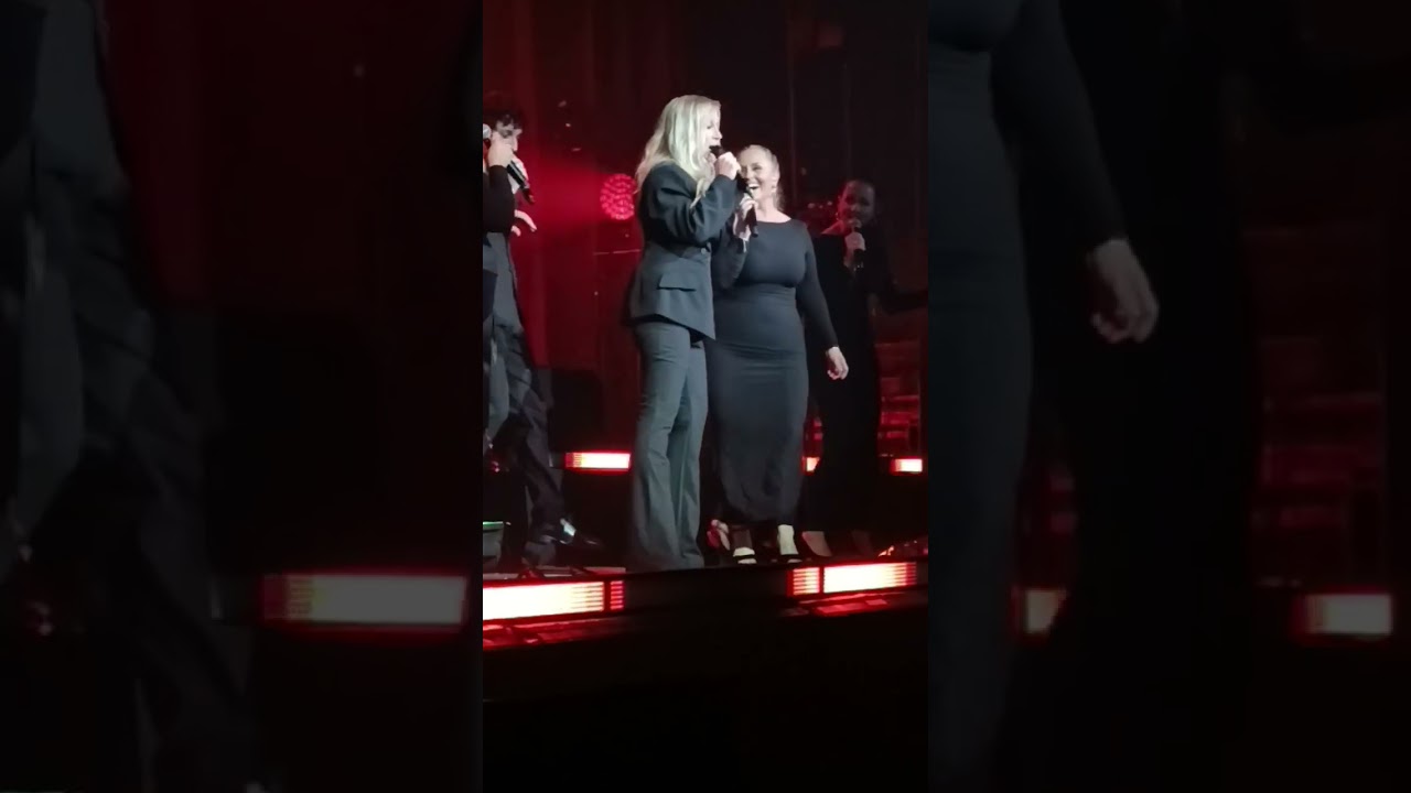 Lara Fabian - Humana - Düsseldorf - live concert - 06/06/2025