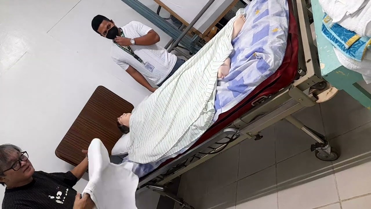 COMPLETE BED BATHE | MALE PATIENT