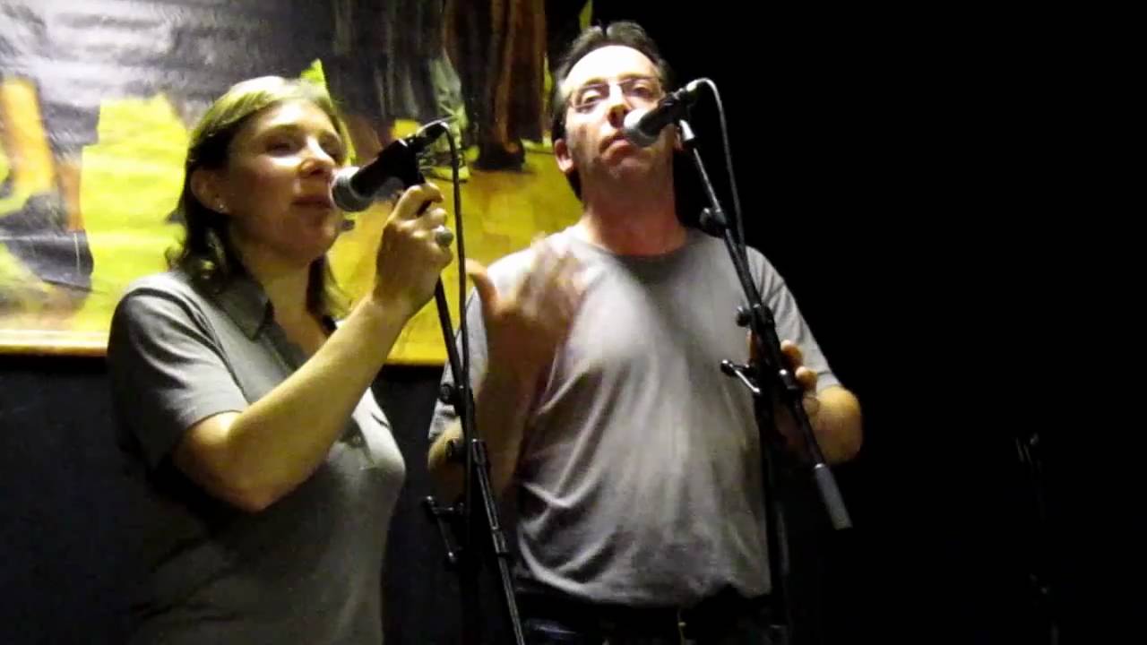 Gavotte improvisée ! - ÉBREL / RIVOALEN - La nuit de la gavotte 2010 à POULLAOUEN