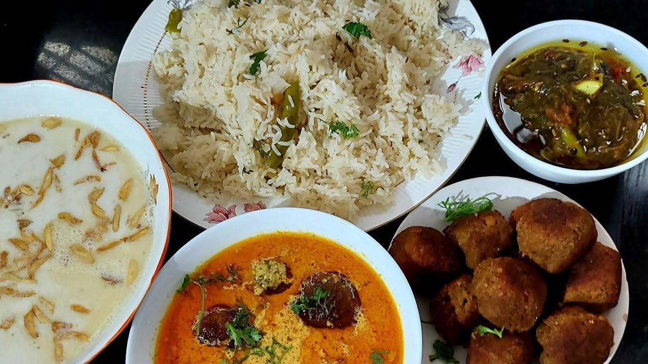 Kofta ka khurma bagara khana sheer kurma ambade ki chutney Hyderabadi special lunch combo 😋 Sun apl