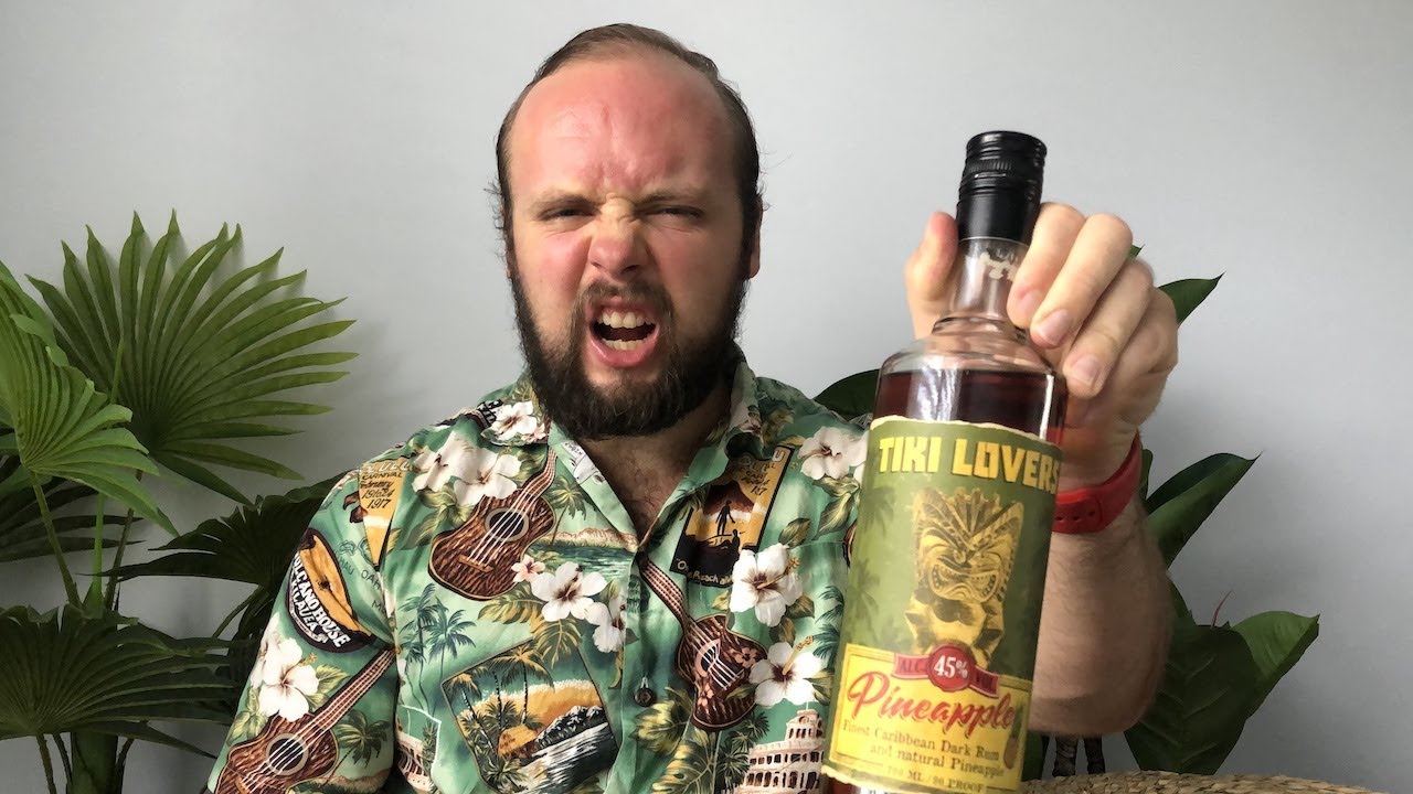 A Tropical GERMAN Rum? | Tiki Lovers Pineapple Rum Review