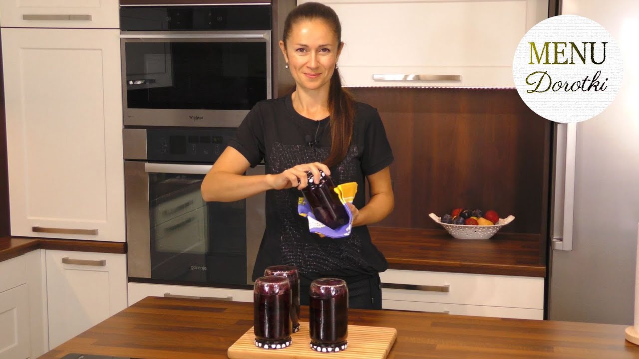 Pieczone buraki marynowane w zalewie octowej. Domowe przetwory w słoikach. MENU Dorotki