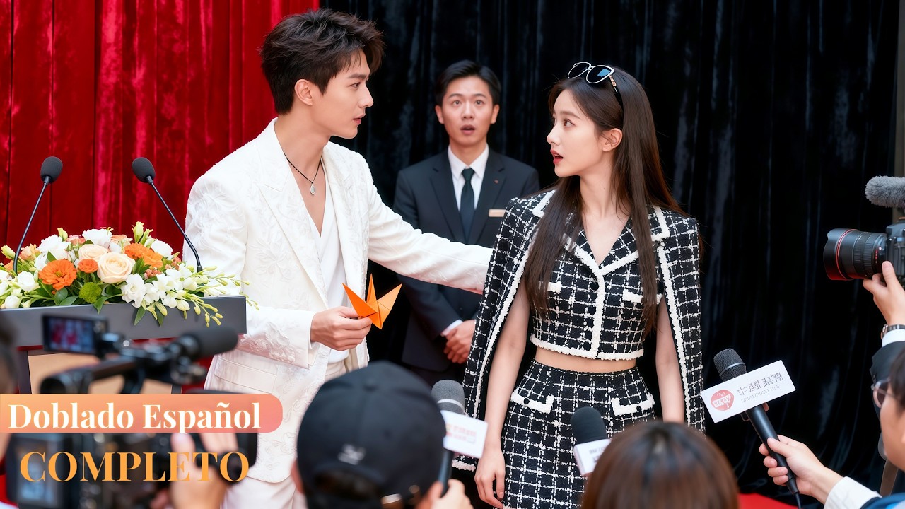 🧡¡Al enterarse de la chica, el CEO abandonó una reunión importante para proponerle matrimonio!