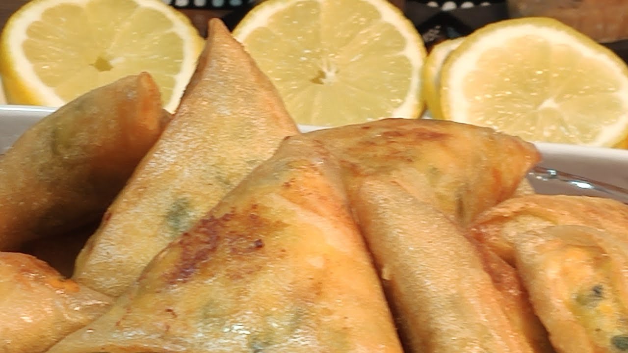 BRICKS AUX BLANCS DE POULET ET LÉGUMES.   CUSINE MALIYA.   بريك بالدجاج و الخضرة