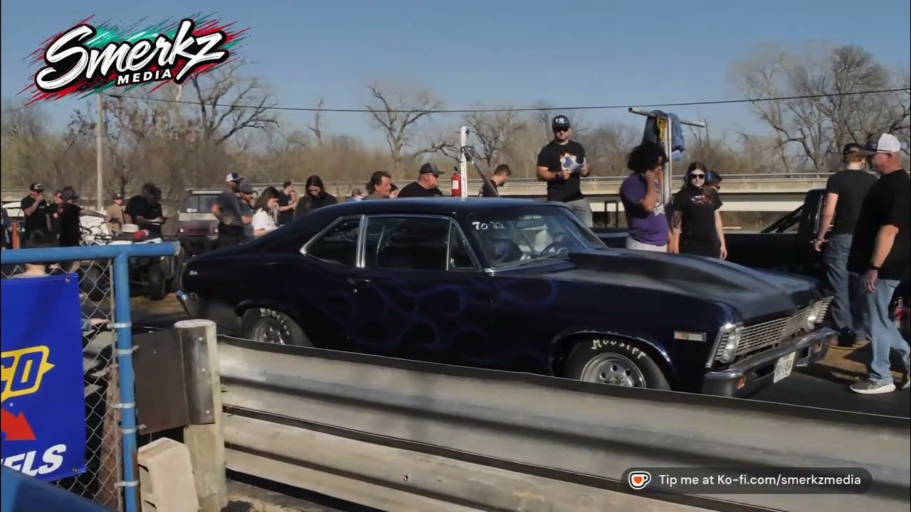 Ronnie Bailey right lane VS Larry Young left lane.