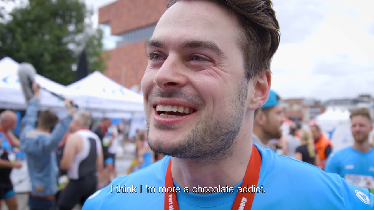 A well-deserved shake at the Antwerp Triathlon