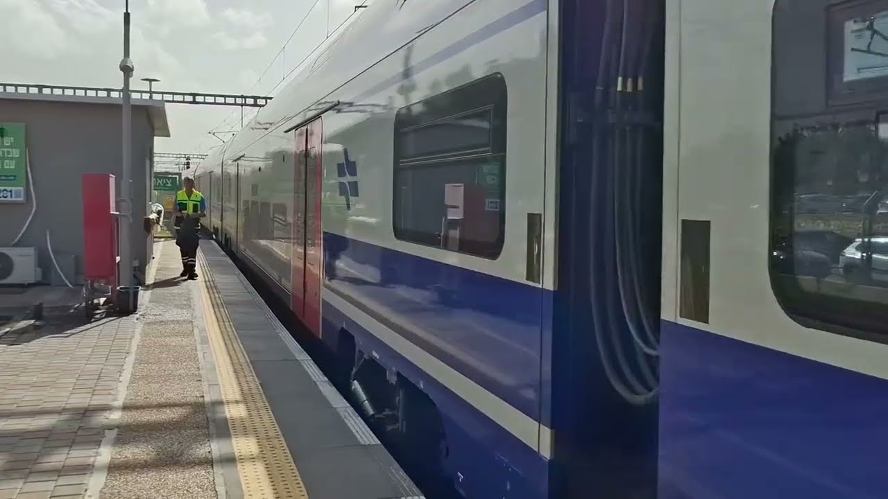 Israel Railway: Riding From Hadera - West to Netanya - Sapir | ר