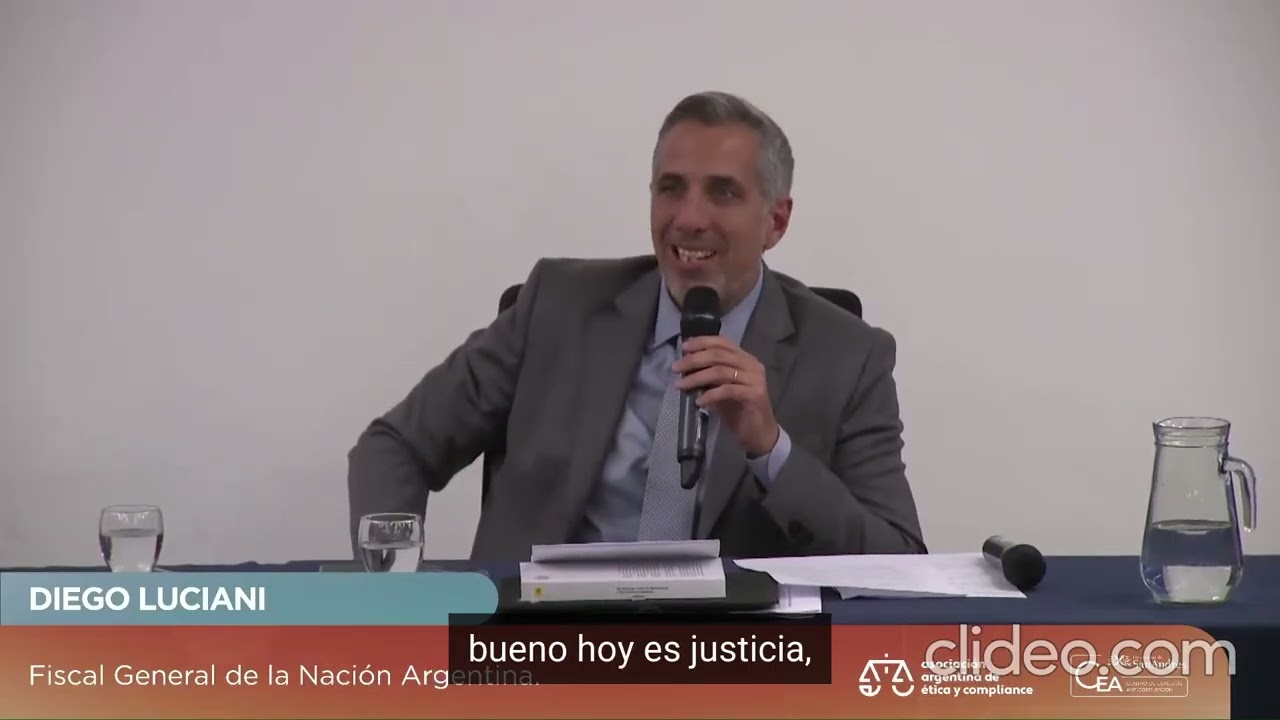 El fiscal Diego Luciani se elogi&oacute; a s&iacute; mismo y se mostr&oacute; como ejemplo de lucha contra la corrupci&oacute;n