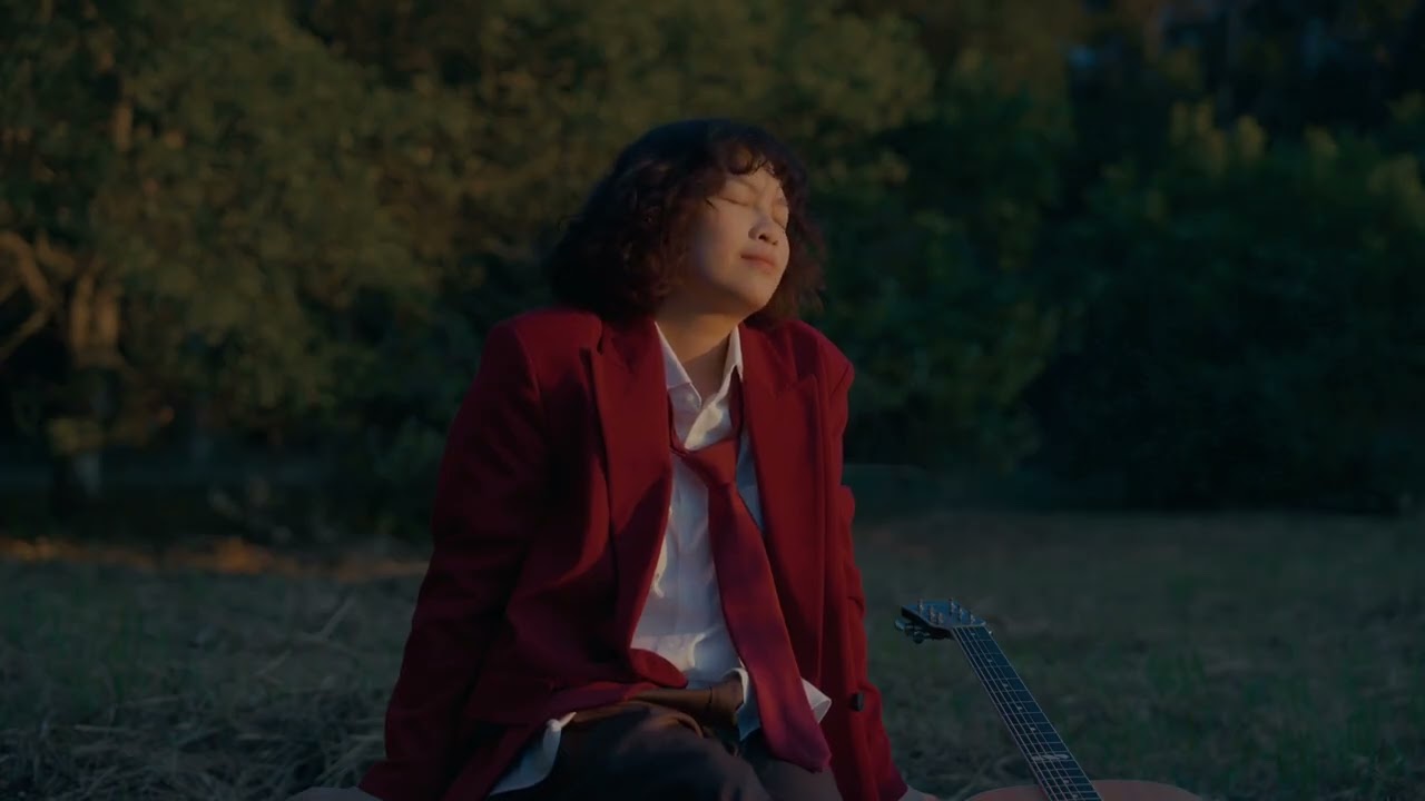 JOYCE 就以斯 - 不怕孤寂 (Lyrics Video)