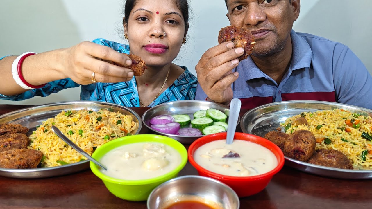 Big bites|Veg fried rice,veg cutlet with ketchup salad and pitha kheer #mukbang @foodloversavitha..5