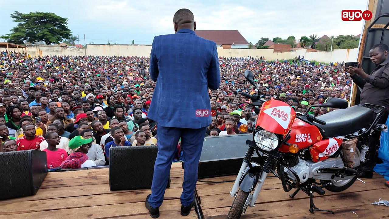 MBUNGE BABA LEVO ATOA PIKIPIKI MPYA 25 NA KUZIGAWA KILA KIJIWE JIMBONI KWAKE